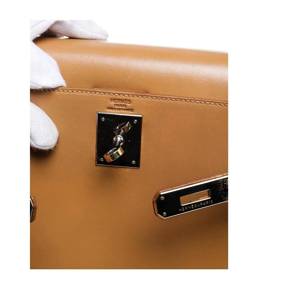 Hermès Kelly 32 Bag Natural Leather Gold